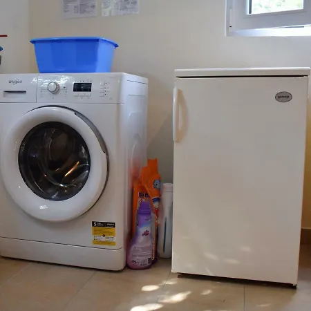 Apartman Close To Center, Quiet, With Parking Hvar Town